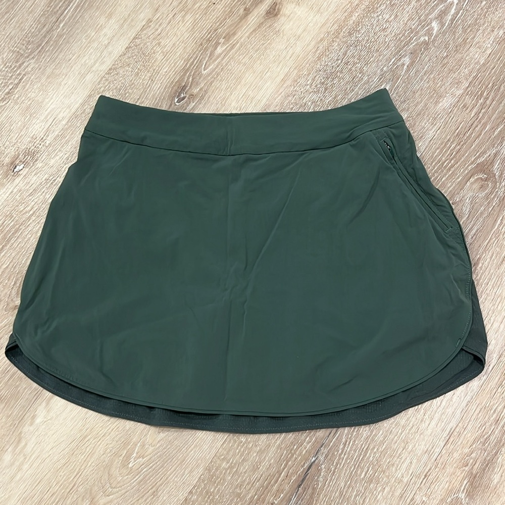 Outdoor Voices Exercise Skort 3” - Picture 6 of 8